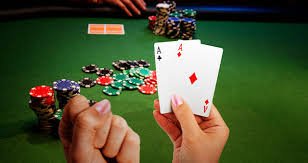 Live-dealer table interface at wededomino PG Soft